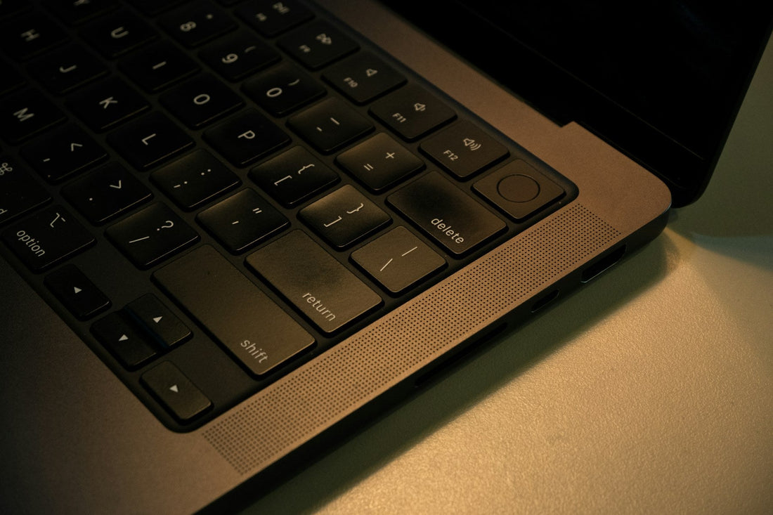 Laptop USB-C HDMI and other ports